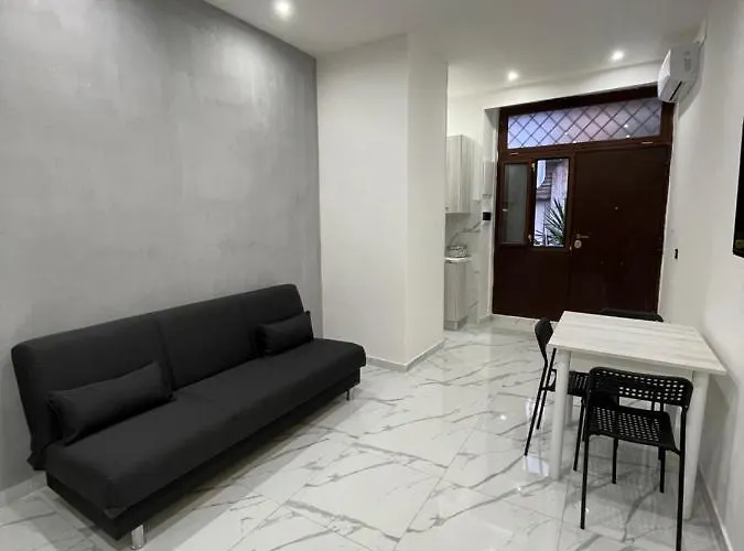 Rosa Room Luxury Suite